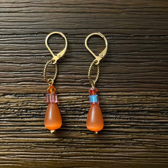 Jewelry - Gold Tone Metal Beaded Drop Earrings